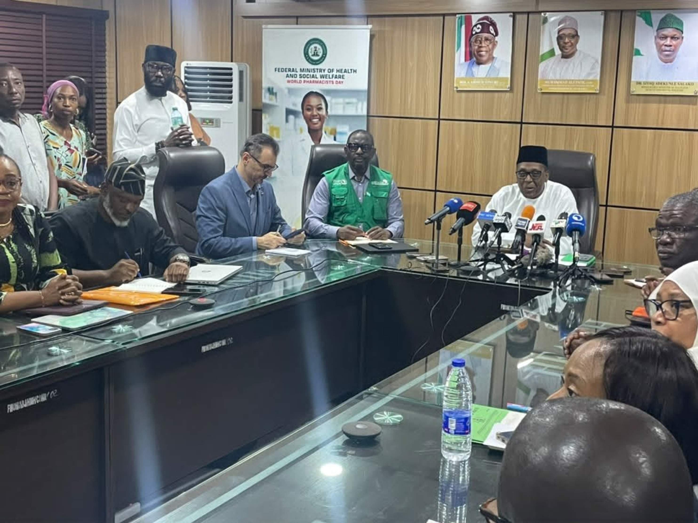 Ebola Scare in Nigeria: FG Rules out Ban on Large Gatherings