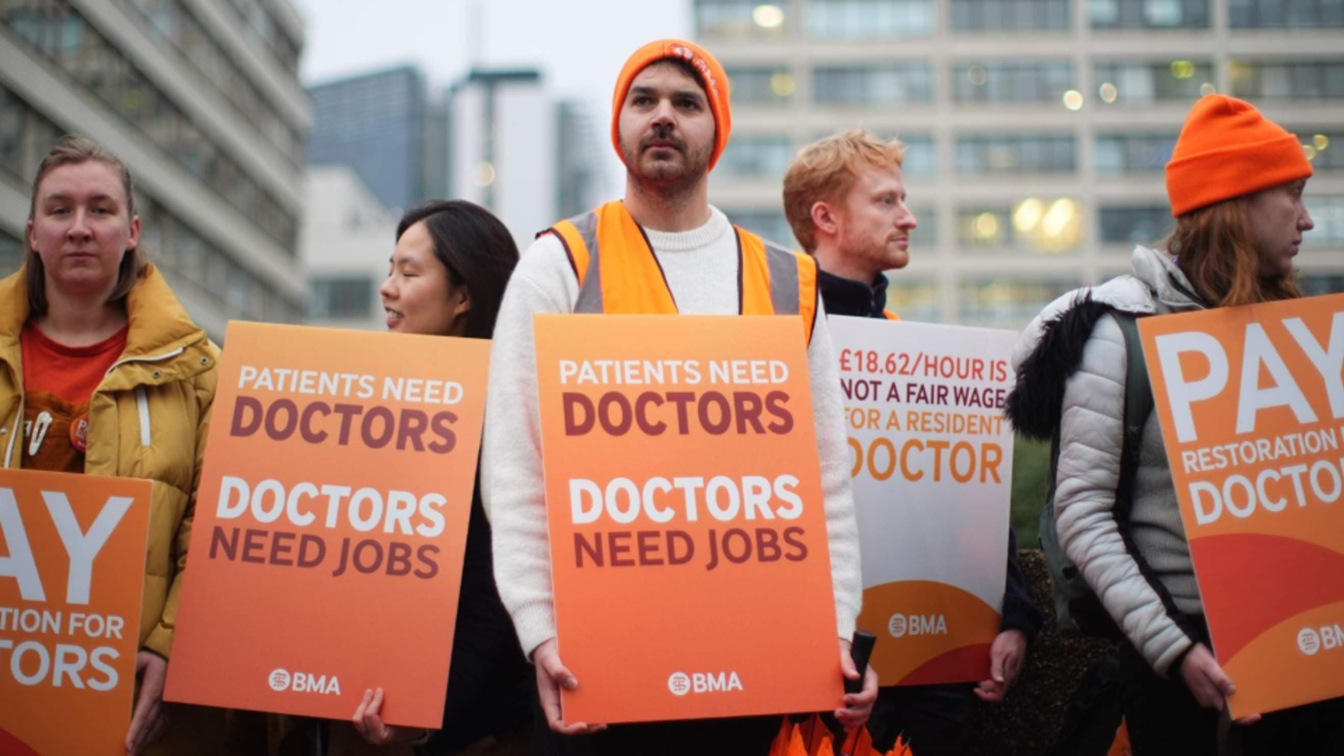 Senior Doctors to Strike in England This November